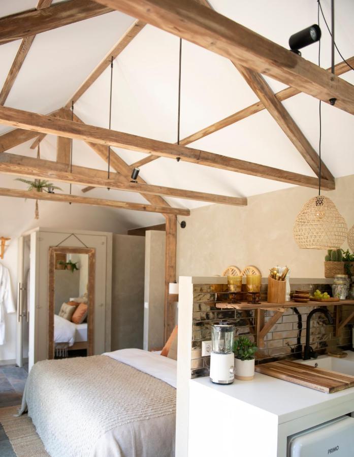 Lodge & Loft Sassenheim Exteriör bild